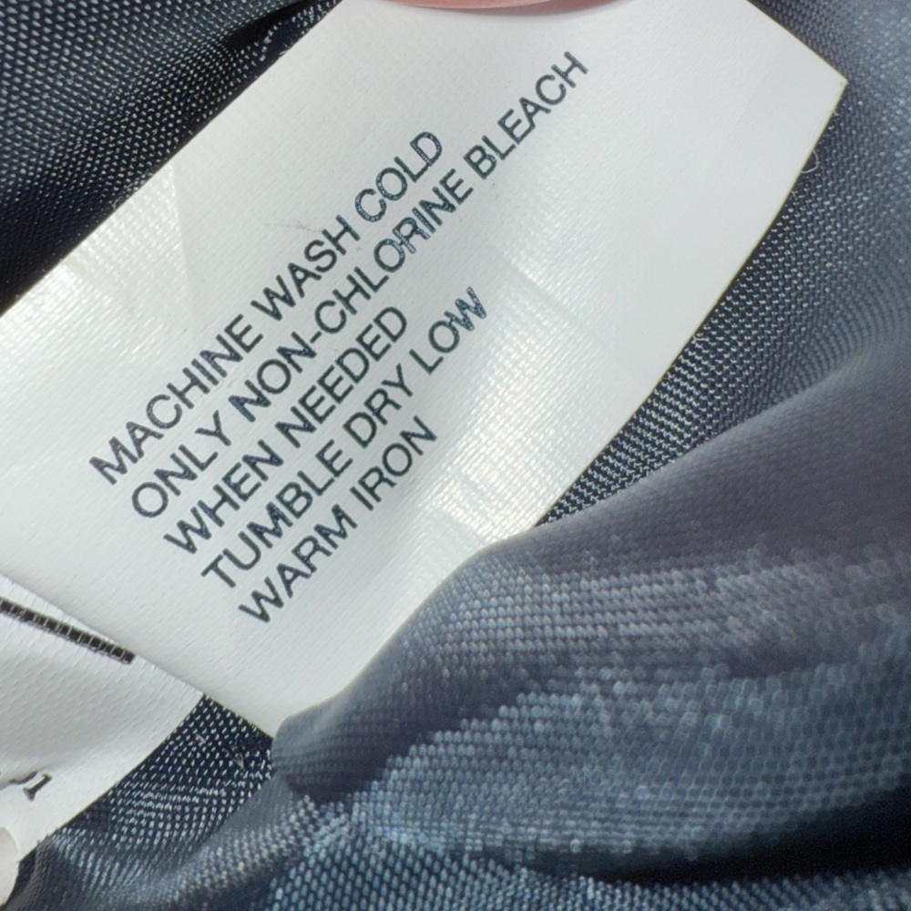 GAP Navy, Tan, and Cream Patterned Skirt (NWOT) - Picture 7 of 8